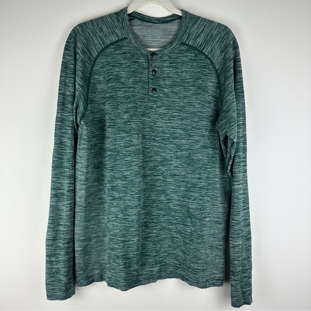 Lululemon Metal Vent Men's Green Henley Shirt Long Sleeve Lightweight Size M